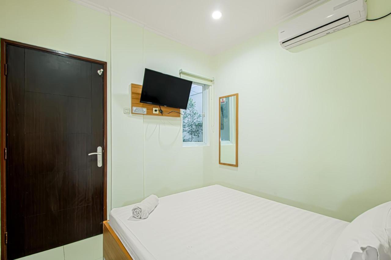 Hotel Mutiara Kostel Bintaro Esterno foto