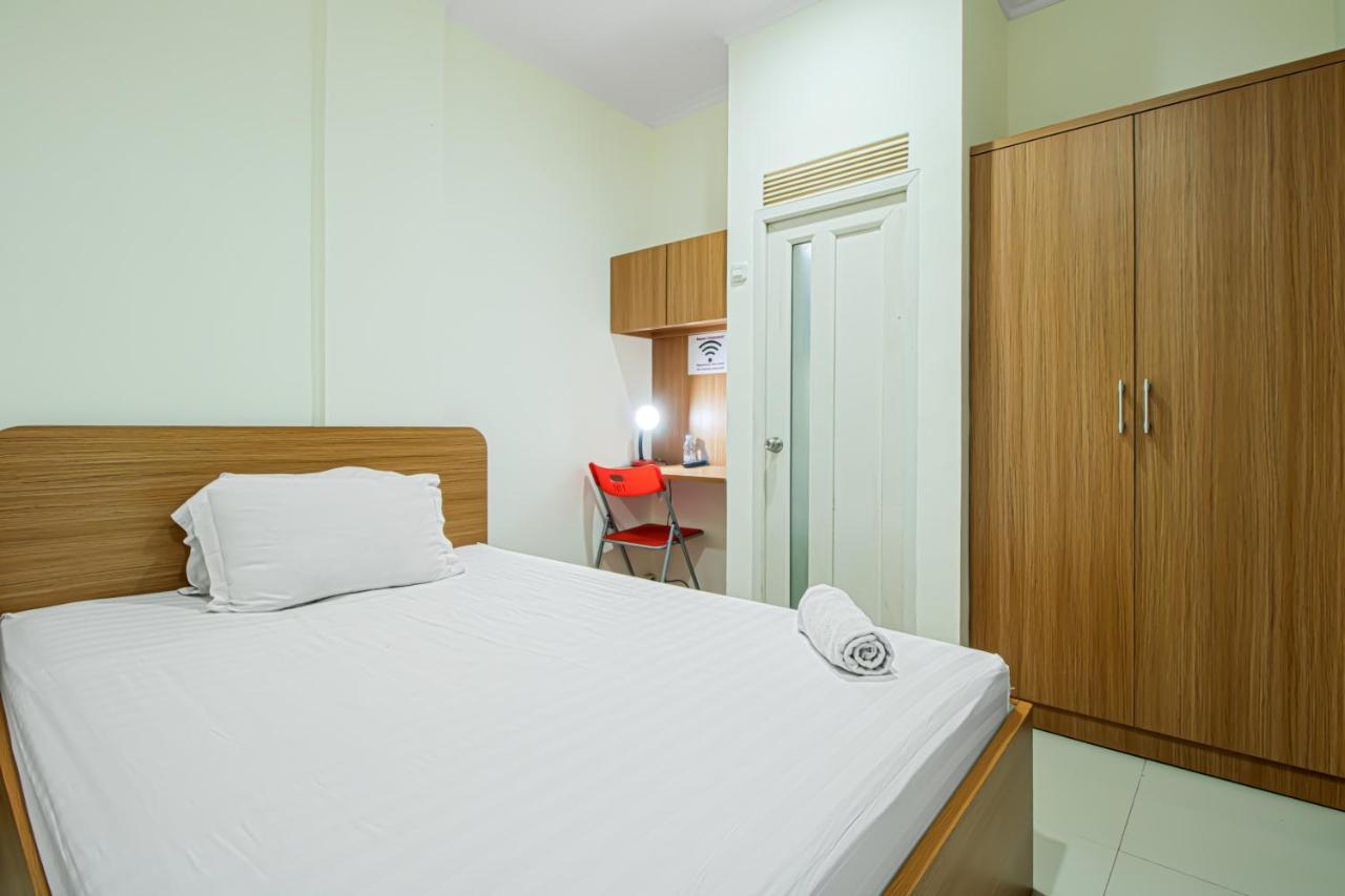 Hotel Mutiara Kostel Bintaro Esterno foto