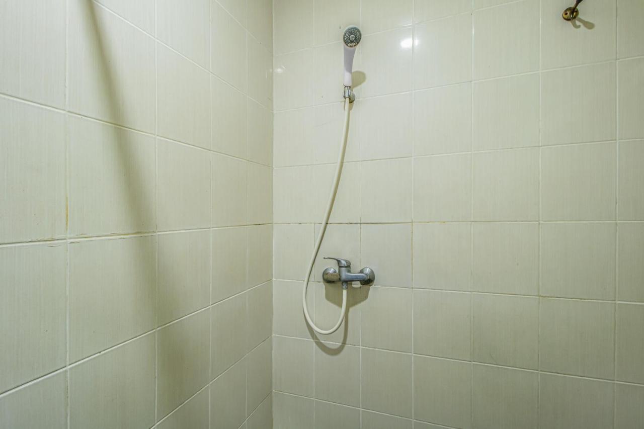 Hotel Mutiara Kostel Bintaro Esterno foto